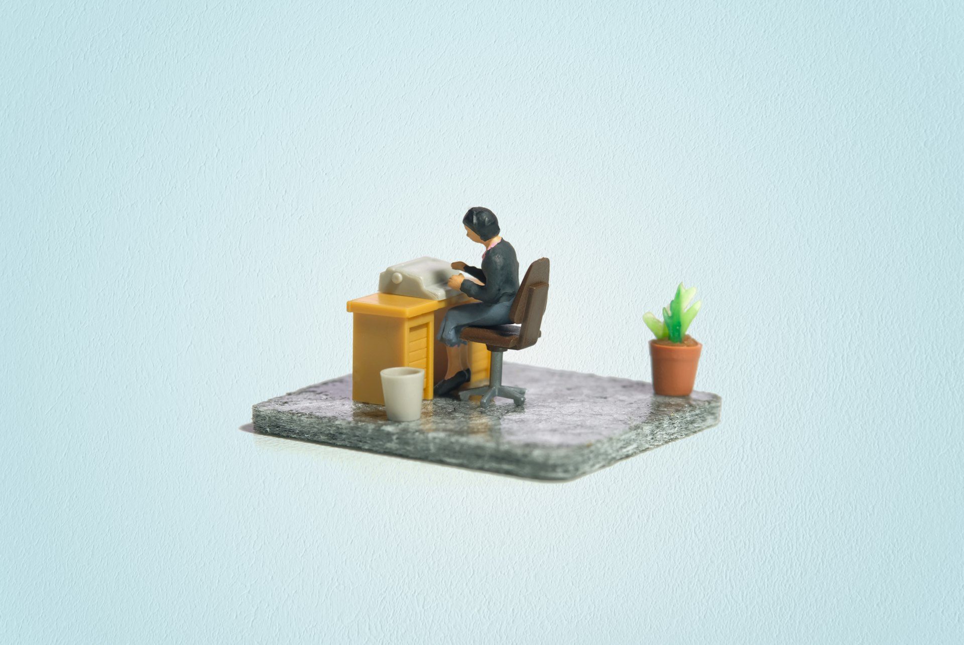 Tiny Little Office Preview